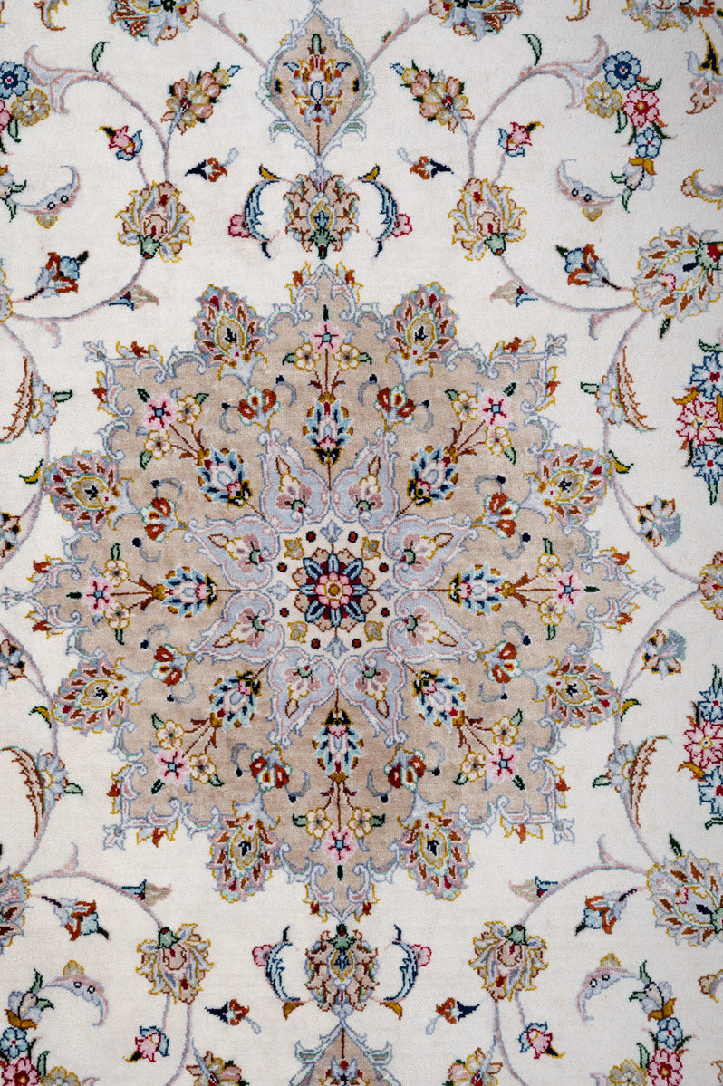 BAY Persian Qum Silk 215x140cm