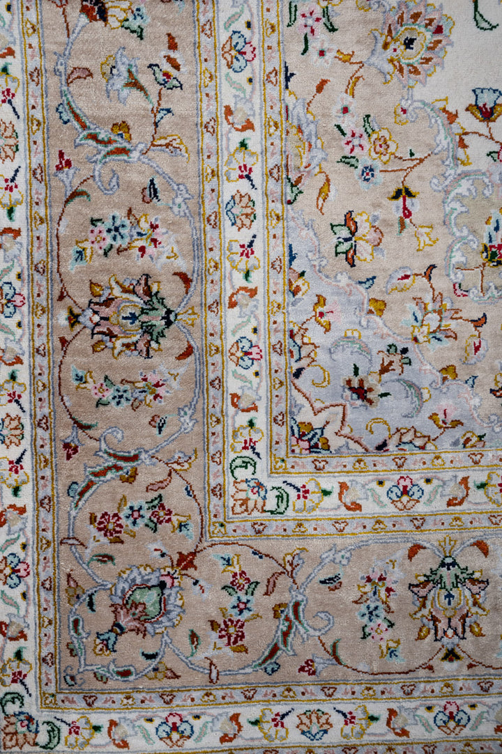 BAY Persian Qum Silk 215x140cm