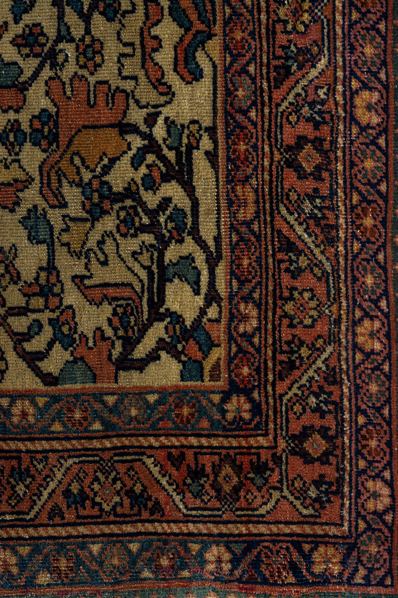 Lilla Rugs AVERI Persian Farahan Antique 200x125cm