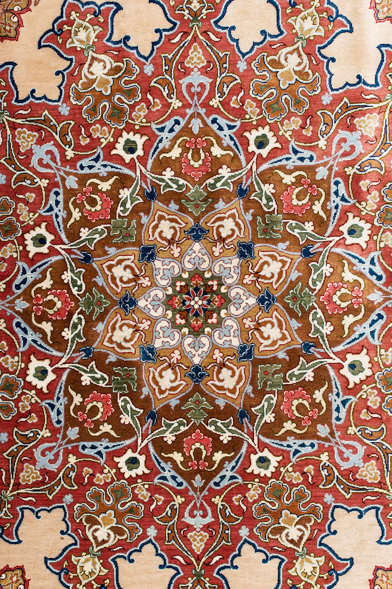 HOLLAND Persian Qum Silk 245x245cm